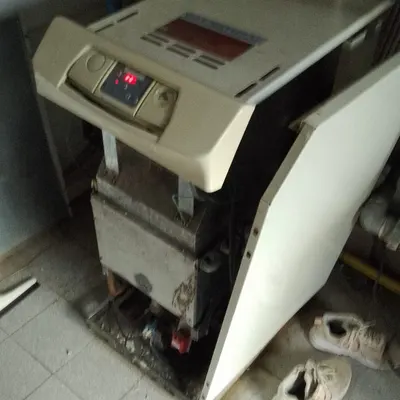 Trabajo de Full Service Pinamar: caldera de calefacción